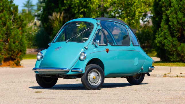 Image for article titled This Rare Bubble Car Is An Adorable Blast From The Past