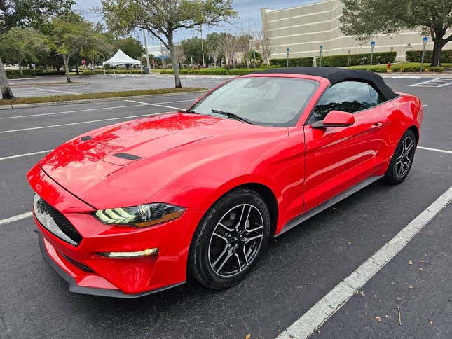 Image for article titled At $18,500, Would You Lean Toward Buying This 2022 Ford Mustang?