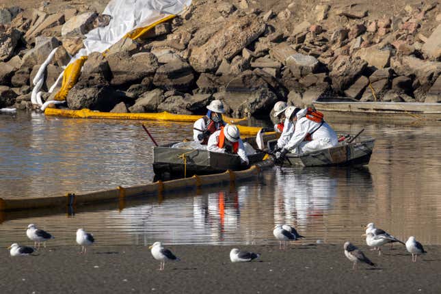 Image for article titled There&#39;s A Major Oil Spill In Southern California