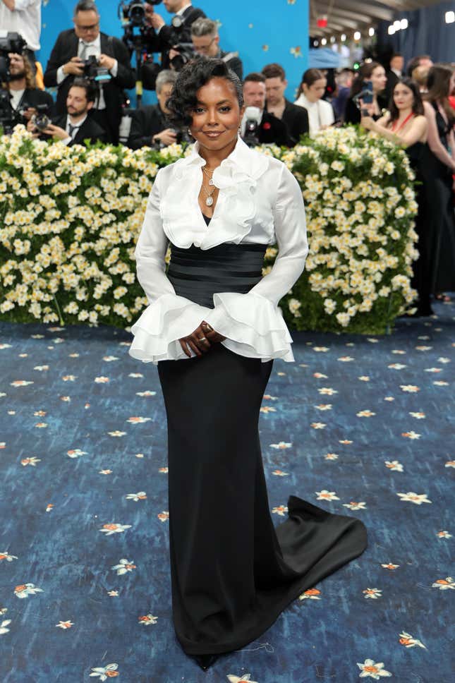 Image for article titled Live 2025 Met Gala: Black Stars&#39; Red Carpet Looks