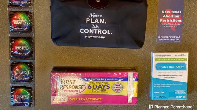 Image for article titled Planned Parenthood Distributes "Empowerment Kits" Full of Birth Control In Texas