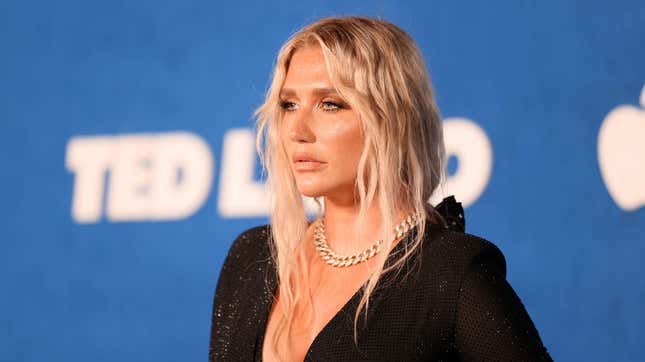Image for article titled A Lot of Celebrities Seem To Be Looking for Ghosts and Aliens Lately