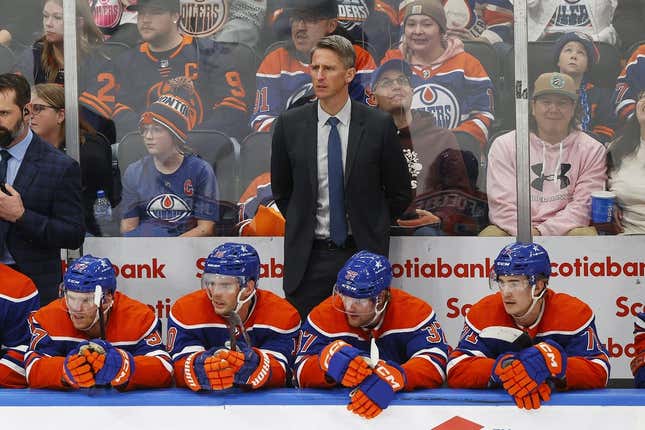 Nov 13, 2023; Edmonton, Alberta, CAN; Edmonton Oilers Head Coach Kris Knoblauch looks on against the New York Islanders at Rogers Place.