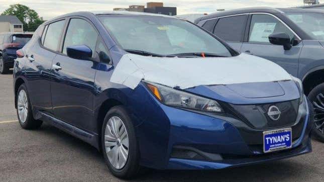 Image for article titled You can lease a Nissan Leaf for just $19 a month