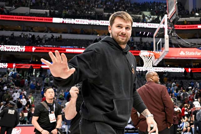 Mavs G Luka Doncic (calf) improving but questionable for opener