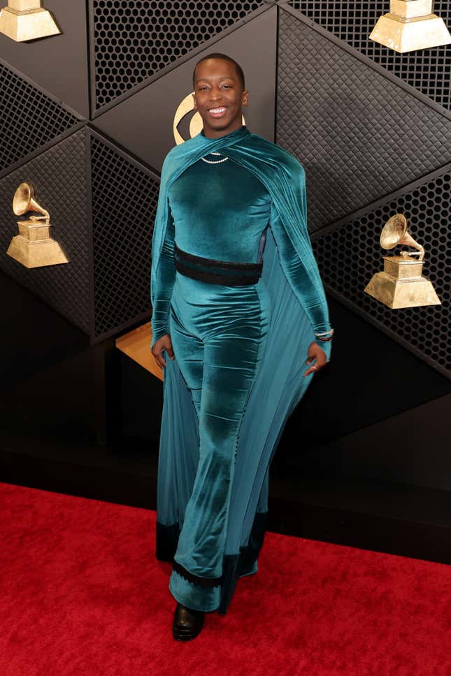 Image for article titled 2024 Grammys: Red Carpet Trainwrecks