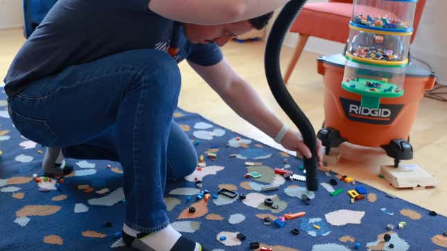 Genius inventor creates a vacuum that sucks up and sorts Lego
