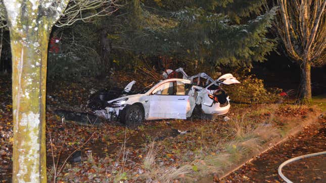 The driver of this Tesla Model S that crashed in Oregon in November survived, but others have not been so lucky. 