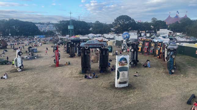 Une photo de Carhenge à Glastonbury 