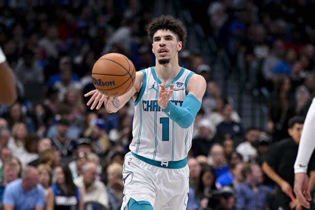 Nov 5, 2023; Dallas, Texas, USA; Charlotte Hornets guard LaMelo Ball (1) passes the ball against the Dallas Mavericks during the second half at the American Airlines Center.
