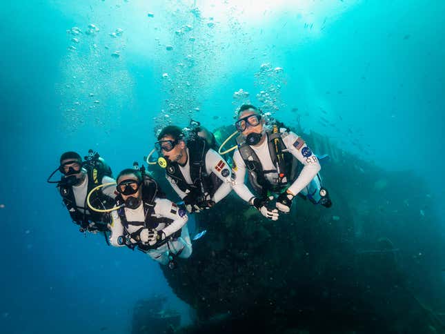 Jeremy Hansen (far left) along with other astronauts during a NEEMO training mission.