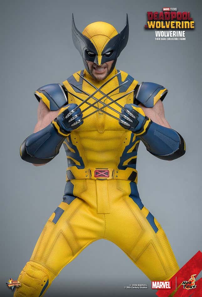 Image for article titled Hot Toys' New Wolverine & Deadpool Figure Gives Us Our Best Look Yet at Wolverine's Suit