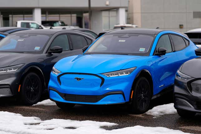 2024 Mustang Mach-E electric vehicles are displayed at a Ford dealership Sunday, Jan. 21, 2024, in Broomfield, Colo. More than 4,700 auto dealerships across the United States signed a letter to President Joe Biden on Thursday, urging the president once again to halt Environmental Protection Agency efforts to enforce stricter vehicle standards, weeks ahead of the agency&#39;s ruling on its tailpipe emissions proposal. (AP Photo/David Zalubowski)