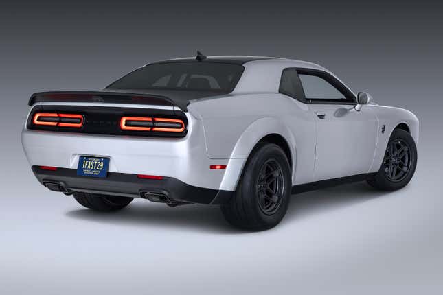 Image for article titled Check Out the 2023 Dodge Challenger SRT Demon 170 From Every Angle