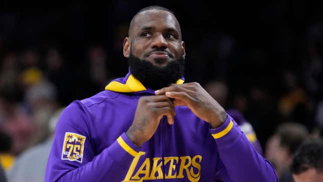 Lakers LeBron James Found A Doctor Who Cleared Him To Play