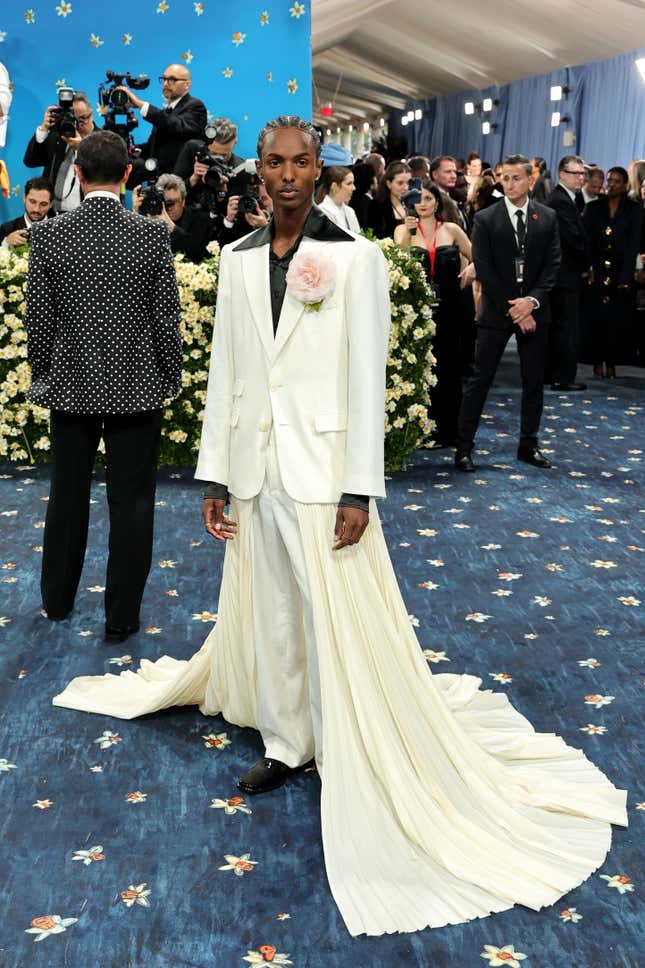Image for article titled Live 2025 Met Gala: Black Stars&#39; Red Carpet Looks