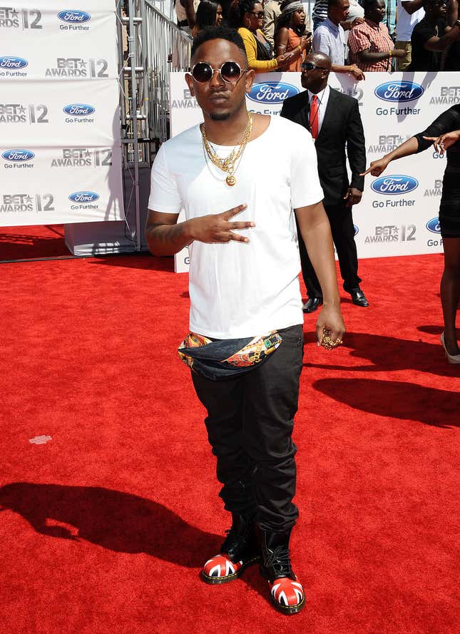 Image for article titled BET Awards Red Carpet Trainwrecks Over The Years