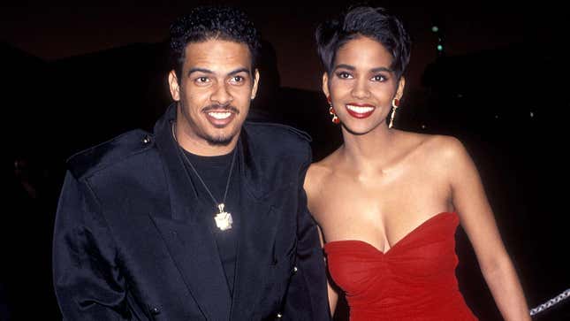 Image for article titled Halle Berry&#39;s Wild Roller Coaster Romantic History