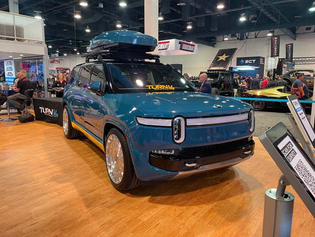 Image for article titled These Are The Worst Builds We Saw At SEMA 2023