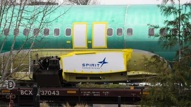 Image for article titled A second whistleblower tied to Boeing has died