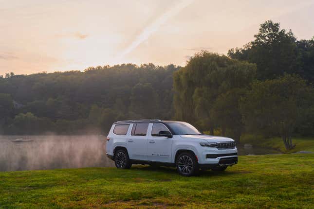 2024 Jeep Grand Wagoneer