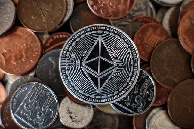Image for article titled Bitcoin, Ethereum, Solana, and more: The top 15 cryptocurrencies everyone should know