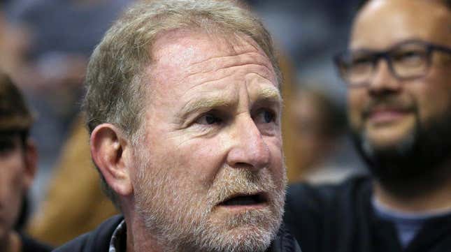 Image for article titled Blaming an ‘Unforgiving Climate,’ Phoenix Suns Owner Robert Sarver Says He’s Out of the Game