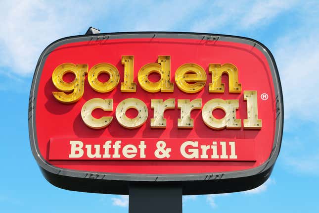 Image for article titled Olive Garden or Waffle House? Our Fave Fast Casual Restaurants, Ranked