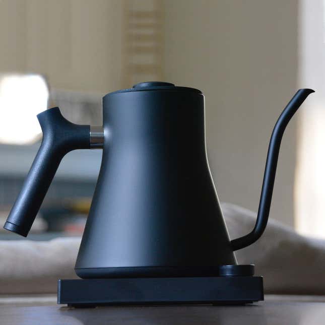 Fellow Stagg EKG Kettle Review: The Best Damn Kettle for the Coffee-Obsessed