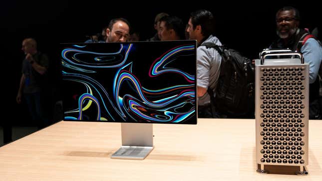 Cheaper Apple Displays Are Finally Coming 