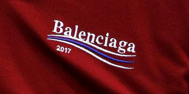 PARIS, FRANCE - JANUARY 18: A Cloth detail at the runway during the Balenciaga Menswear Fall/Winter 2017-2018 show as part of Paris Fashion Week on January 18, 2017 in Paris, France. (Photo by Estrop/Getty Images)