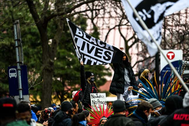 Image for article titled Minneapolis Woman Dead After Car Drives Into a Crowd of People Protesting Against Police Violence