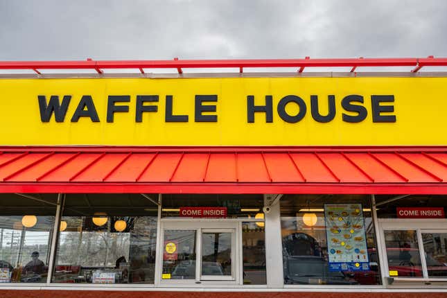 Image for article titled From Hooters to Waffle House, the 10 restaurant chains seeing the biggest price increases