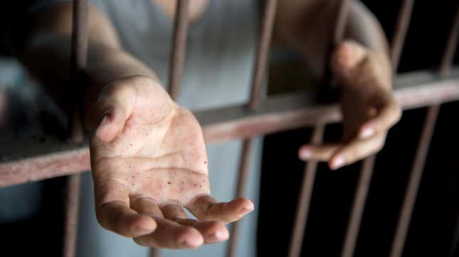 Image for article titled Alabama Jailed Pregnant Woman for Months, Made Her Sleep on Floor Over Alleged Marijuana Use
