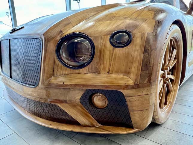 Image for article titled Do You Think You Wood Get Board With This Bentley Display Model?