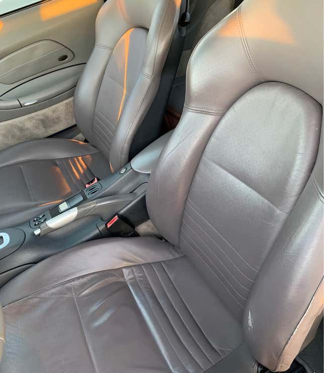 Image for article titled At $20,000, Is This Two-Pedal 1999 Porsche 911 Carrera An Automatic Good Deal?