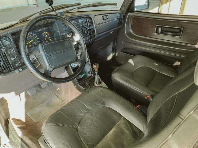 Image for article titled At $6,500, Could This 1990 Saab 900 Turbo SPG Show You The Aero Of Your Ways?