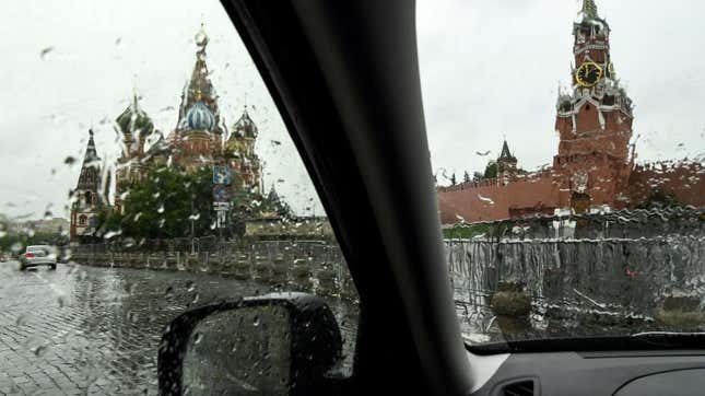 Image for article titled Do Not Swim In Flooded Streets In Moscow