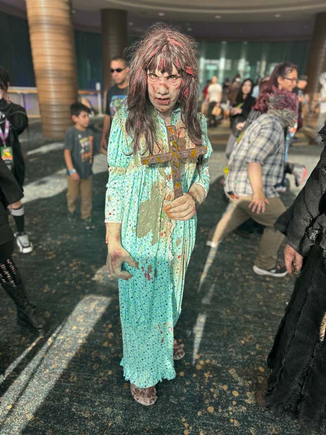 Image for article titled The Spookiest Cosplay at Midsummer Scream 2023