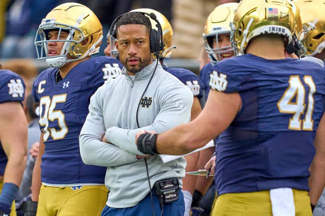 Notre Dame Fighting Irish defensive coordinator Marcus Freeman looks on during a game between the Notre Dame Fighting Irish and the Georgia Tech Yellow Jackets on November 20, 2021 at Notre Dame Stadium, in South Bend, IN. 