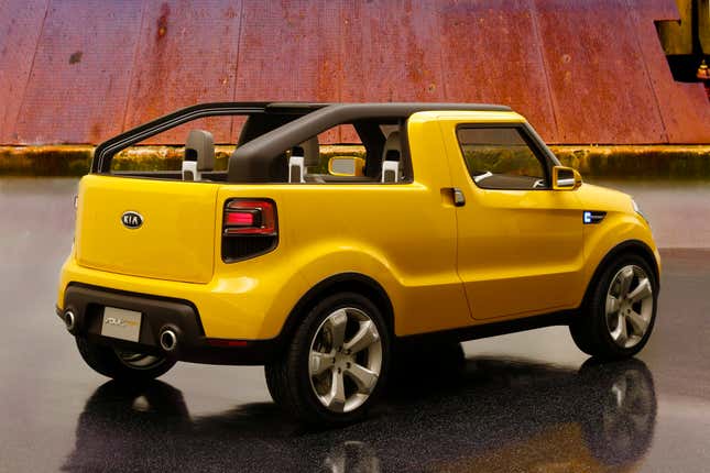 Vue arrière 3/4 du concept Kia Soul’ster jaune