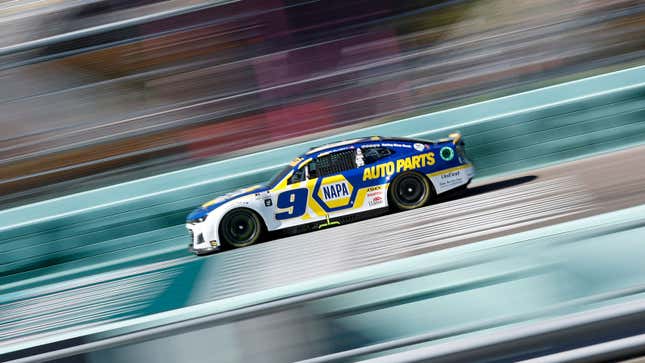 A photo of the number 9 Nascar racer driven by Chase Elliott. 