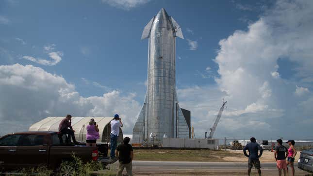 Image for article titled Elon Musk&#39;s SpaceX Is Reportedly Trying to Gobble Up This Small Texas Community