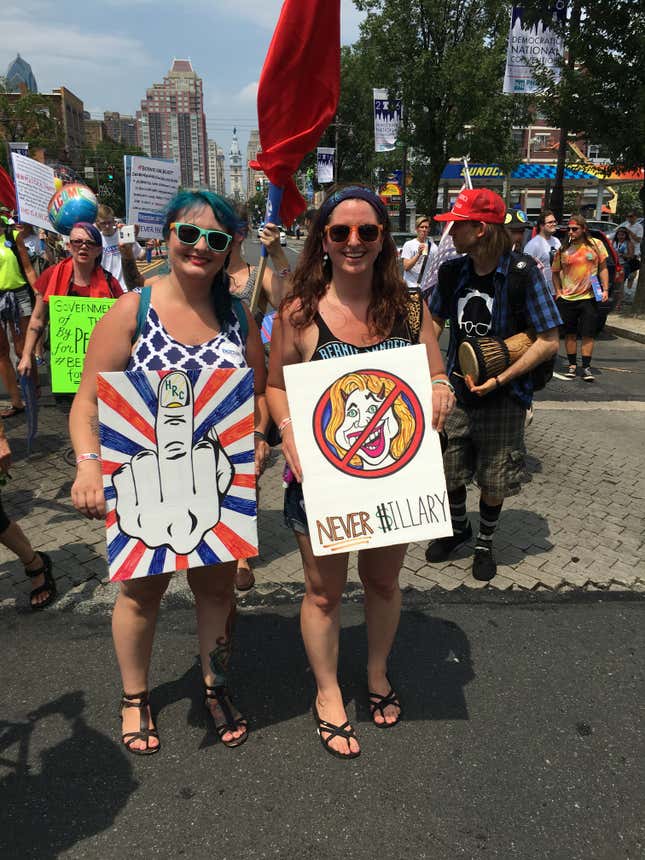 Image for article titled Bernie Sanders supporters chant “lock her up,” protesting Hillary at the DNC