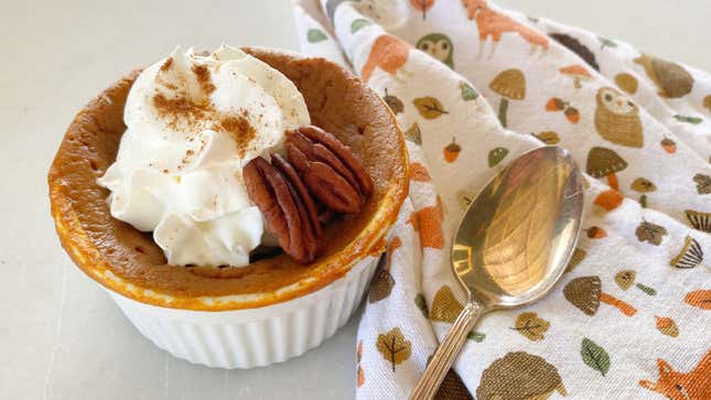 Image for article titled Make This Single-serving, Crustless Pumpkin Pie in Your Microwave