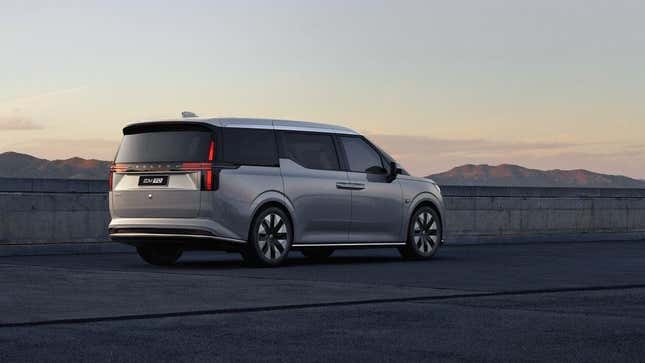 Image for article titled 2025 Volvo EM90 MPV Marks The Debut Of The First Volvo Minivan