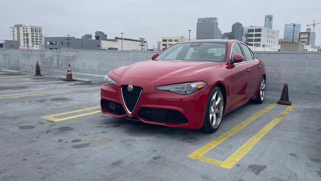 2023 Alfa Romeo Giulia Lusso