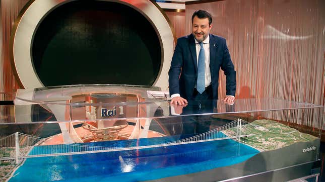 The Minister of Infrastructure Matteo Salvini with the project of the bridge over the Strait of Messina during the RAI TV show "Cinque minuti"