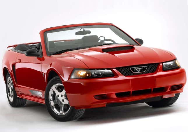 2004 Ford Mustang V6 Convertible