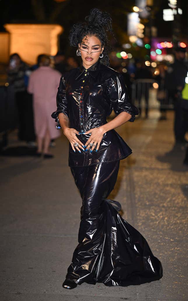 Image for article titled Most Memorable Black Celeb Fashion Moments of 2023